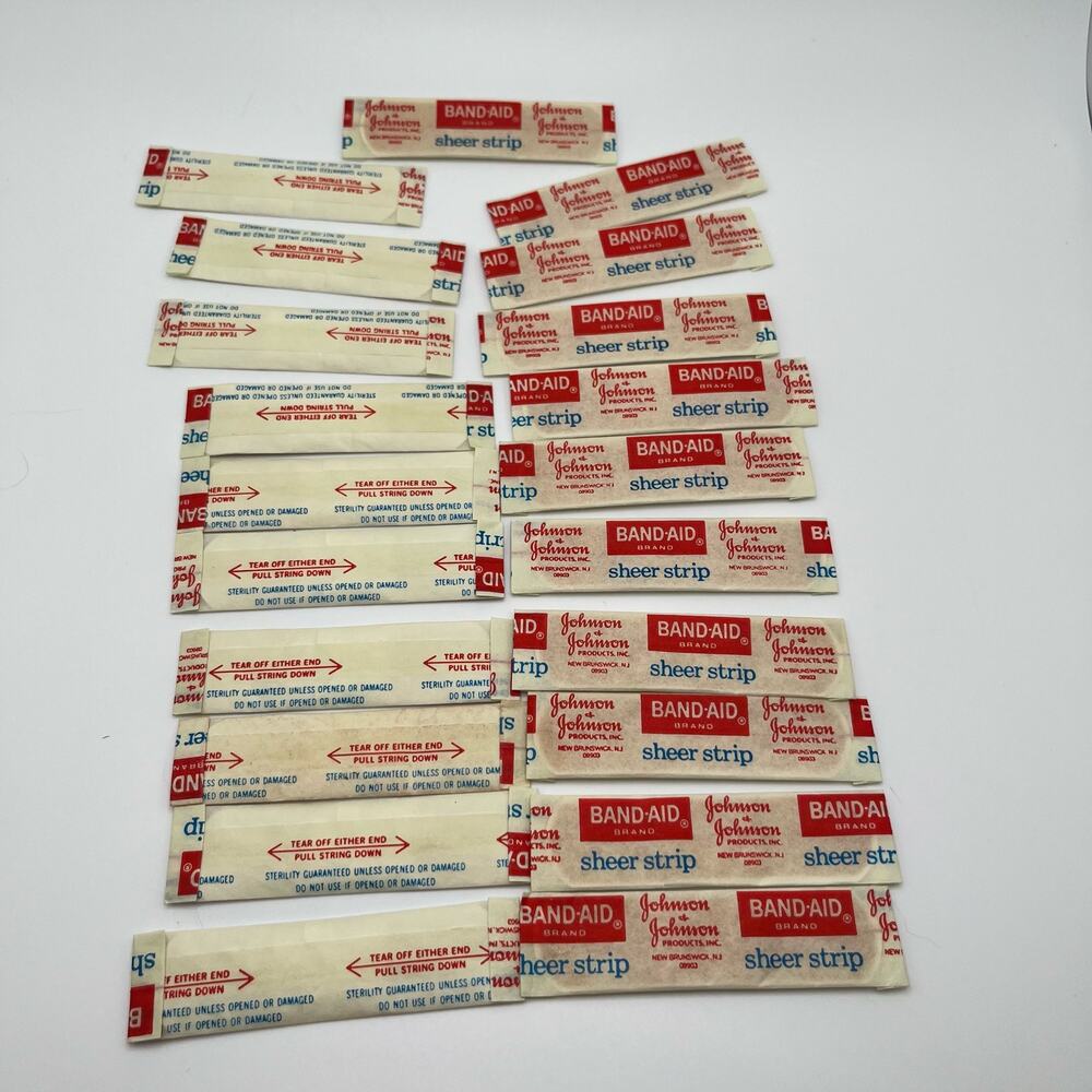 Lot of vintage Sheer Strip band-aids bandaids Johnson and Johnson prop movie